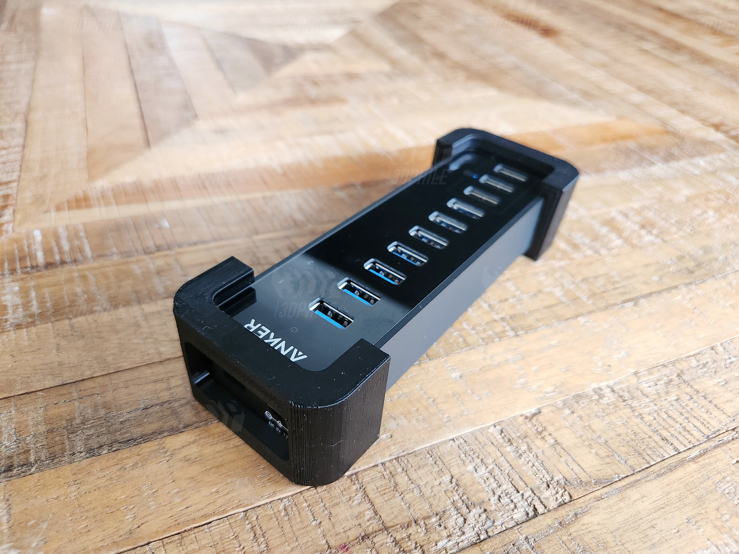 Anker 7-port and 10-port USB 3.0 hub under desk mount