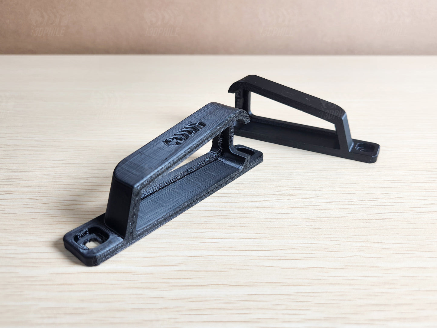 Startech USB3DOCKHDPC dock under-desk mounting brackets